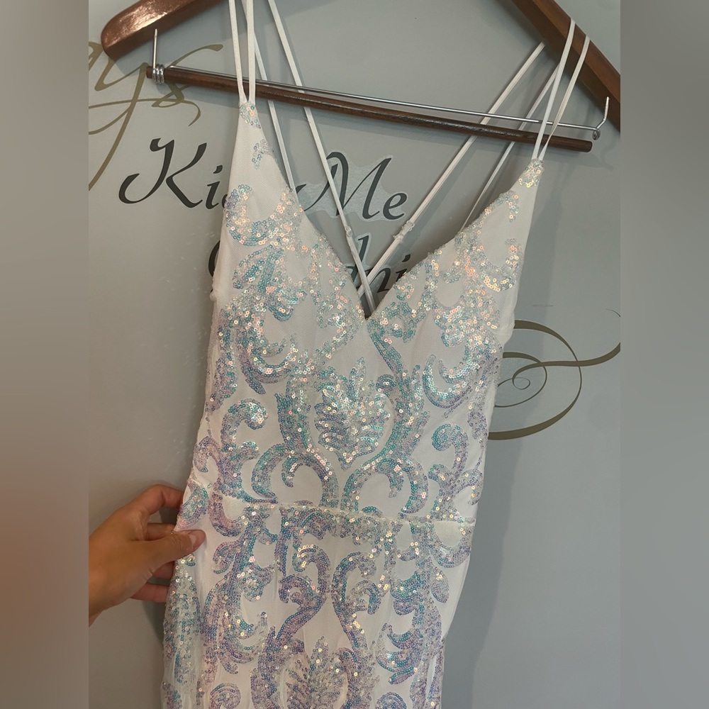 Prom dress , long , brand new , fits in size 6/8 and 12